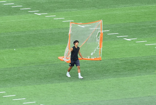 能够适应低